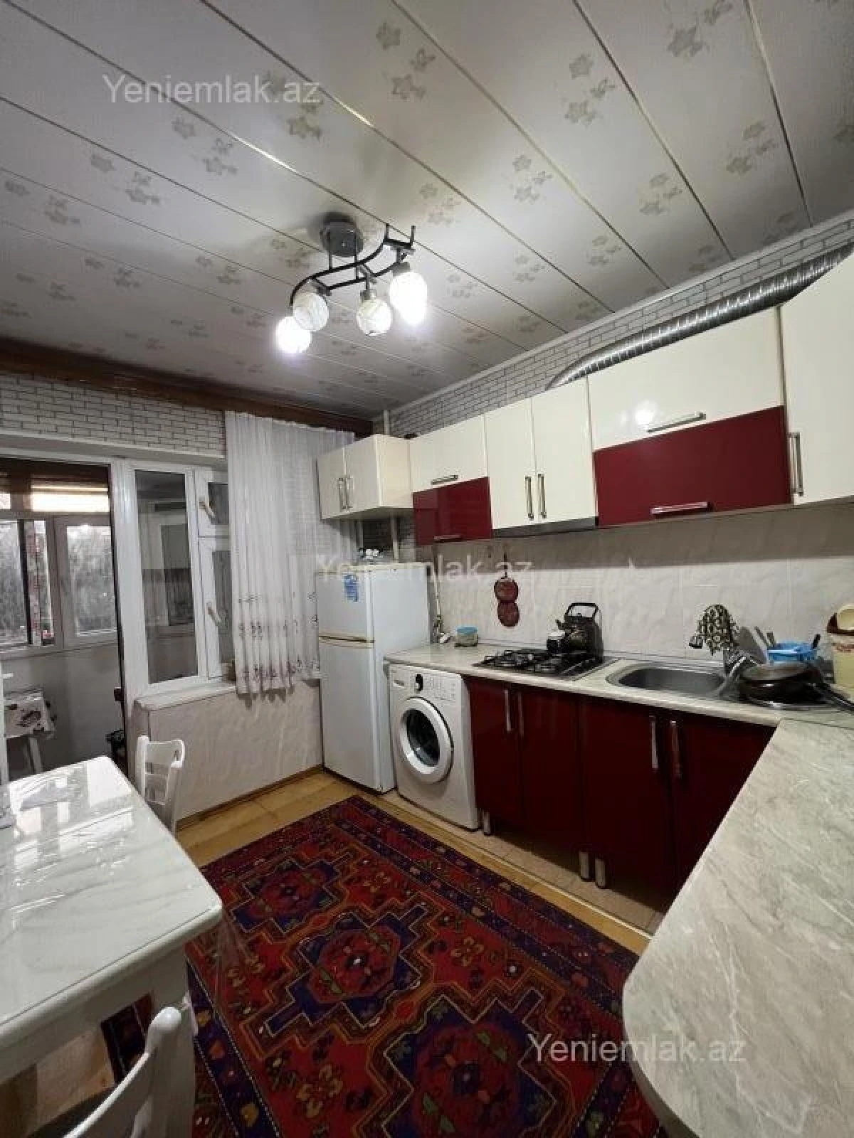 Satılır 3 otaqlı köhnə tikili 87 m²