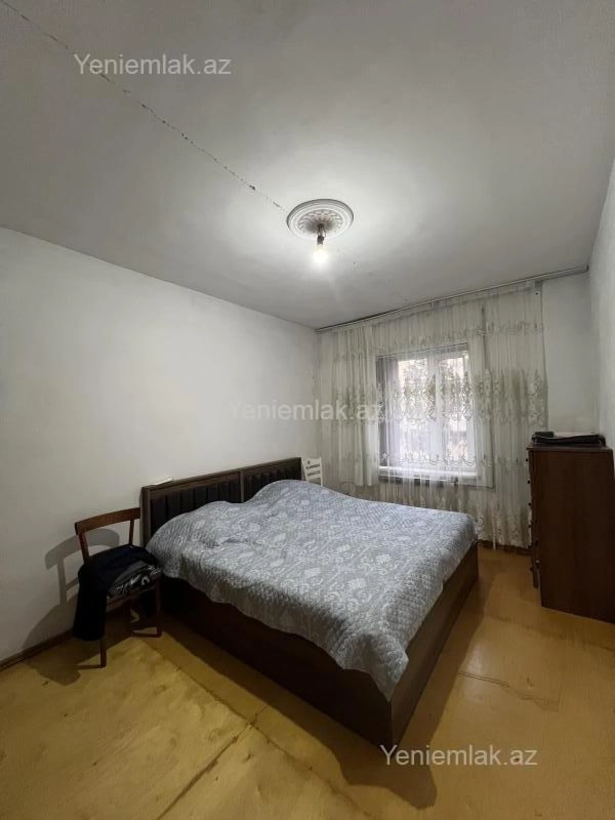 Satılır 3 otaqlı köhnə tikili 87 m²