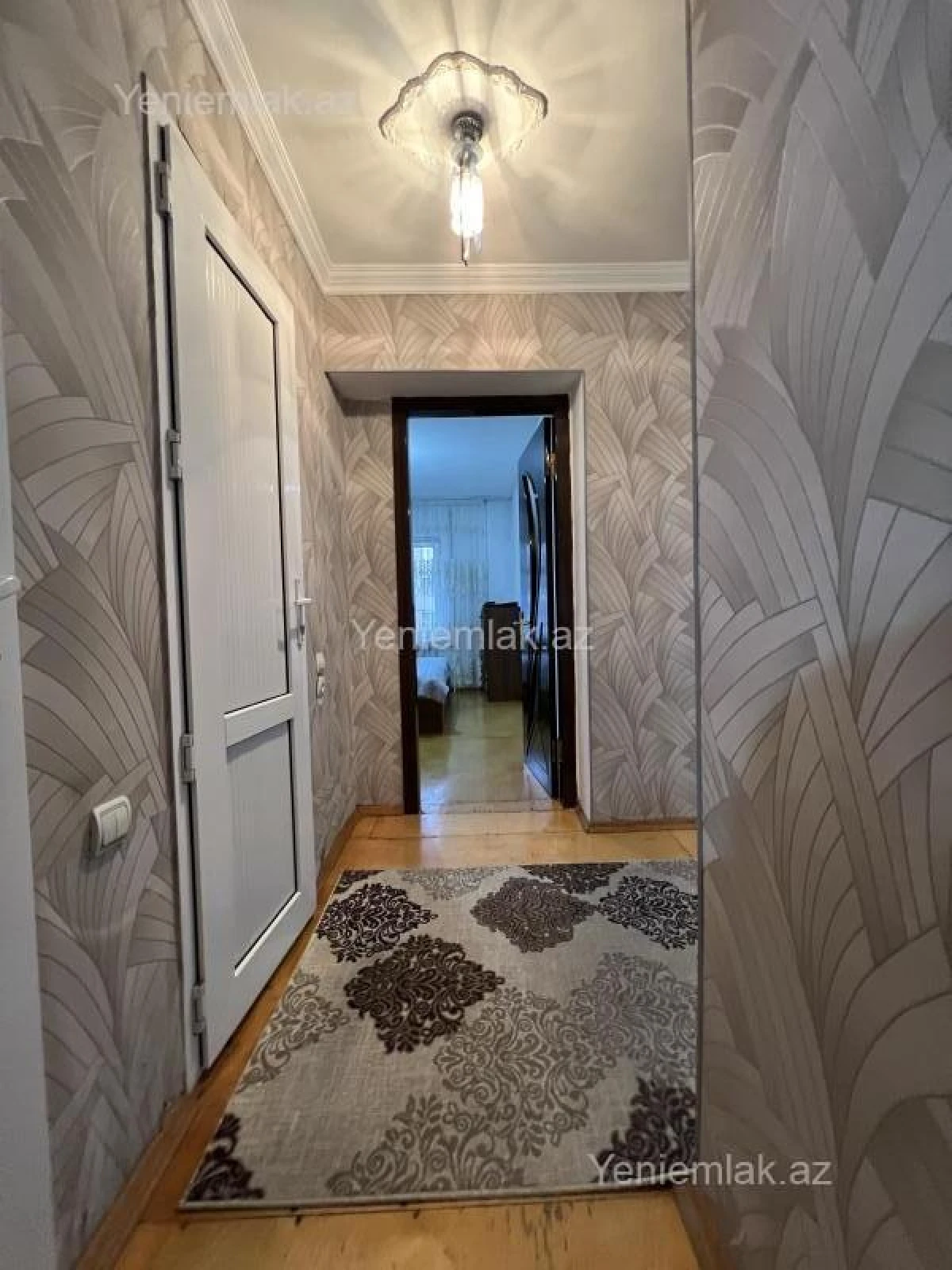 Satılır 3 otaqlı köhnə tikili 87 m²