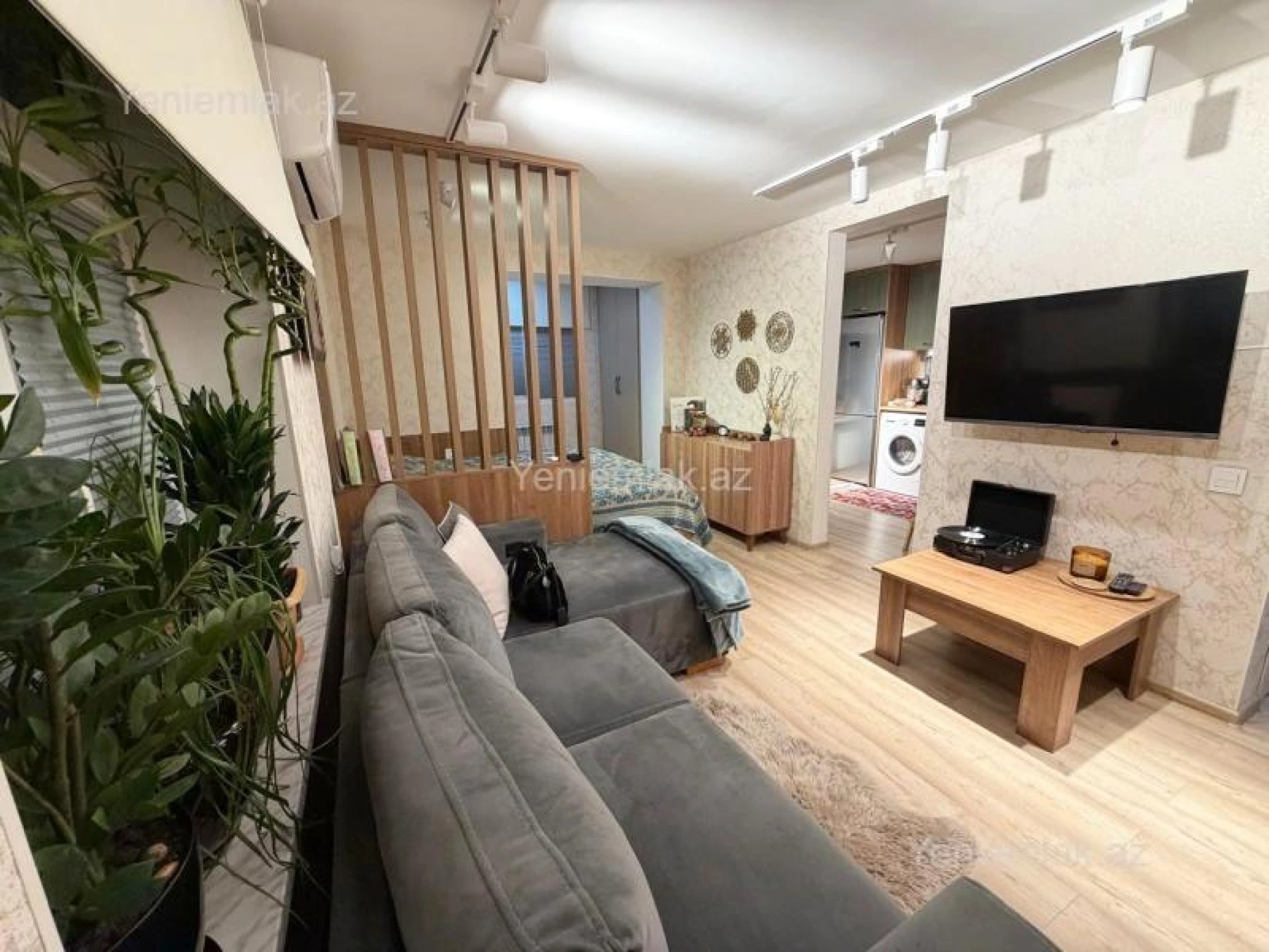 Satılır 1 otaqlı köhnə tikili 40 m²