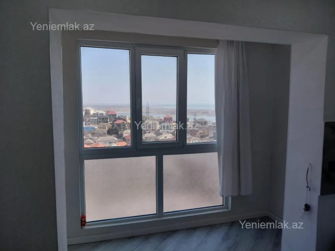 Satılır 2 otaqlı köhnə tikili 65 m²