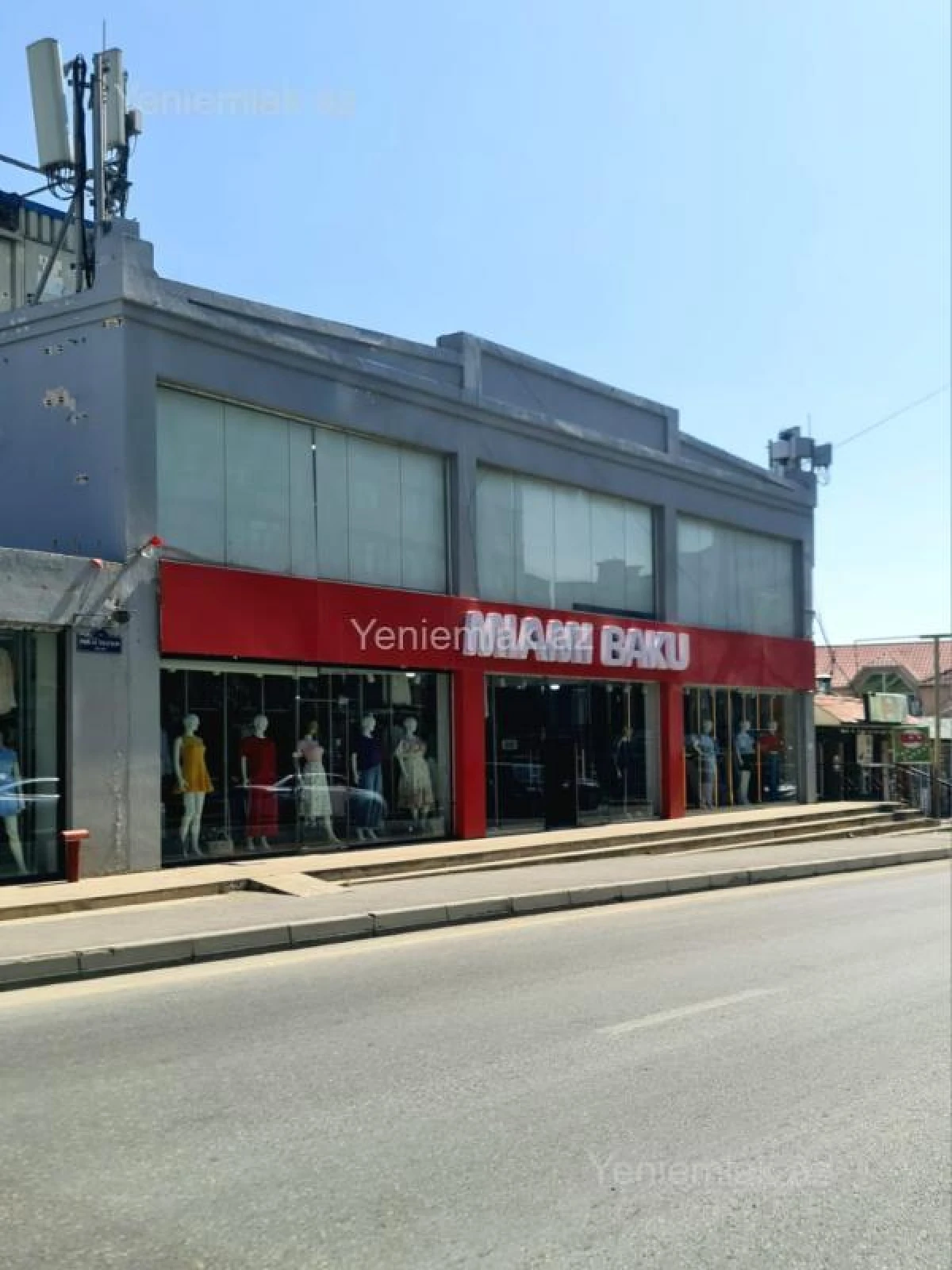 Satılır 2 otaqlı köhnə tikili 65 m²