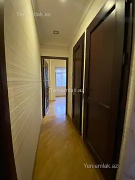 Satılır 3 otaqlı köhnə tikili 100 m²