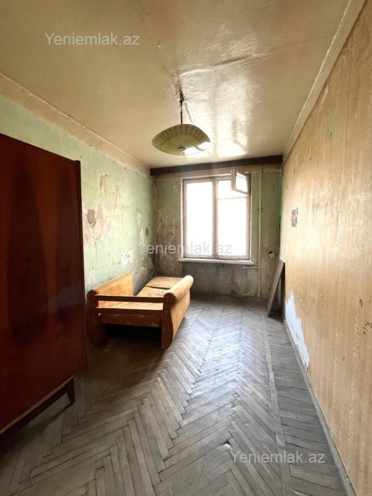 Satılır 3 otaqlı köhnə tikili 70 m²