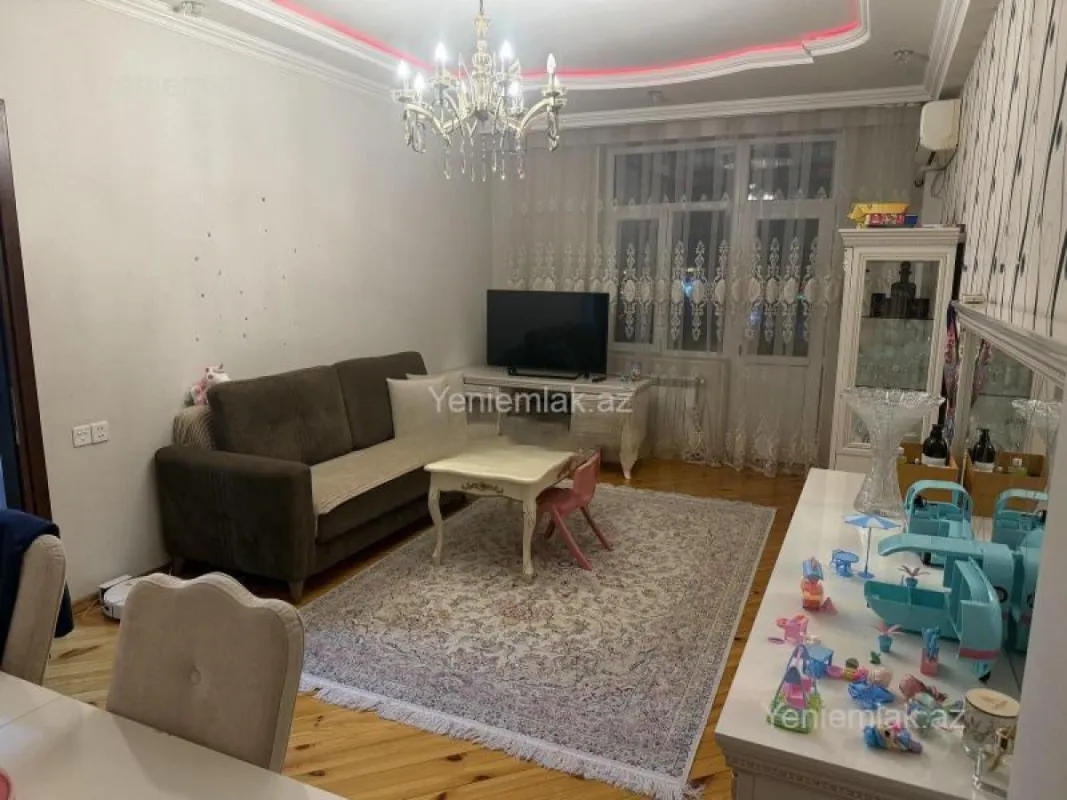 Satılır 2 otaqlı yeni tikili 80 m²
