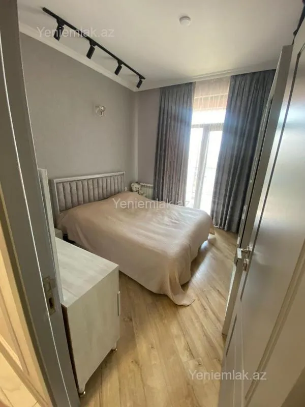 Satılır 2 otaqlı yeni tikili 62 m²