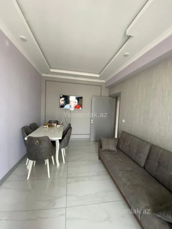 Satılır 2 otaqlı yeni tikili 62 m²