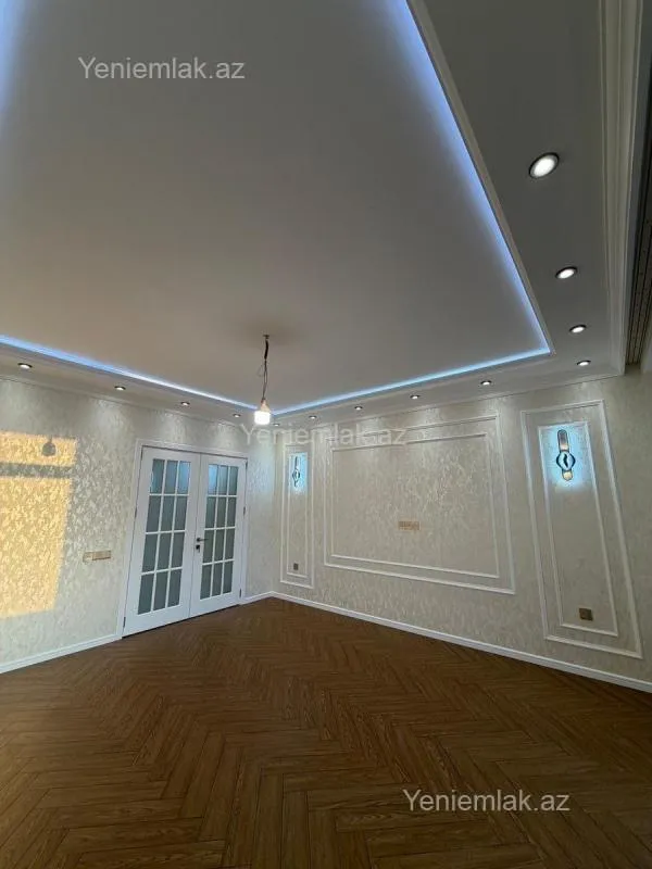 Satılır 3 otaqlı yeni tikili 118 m²