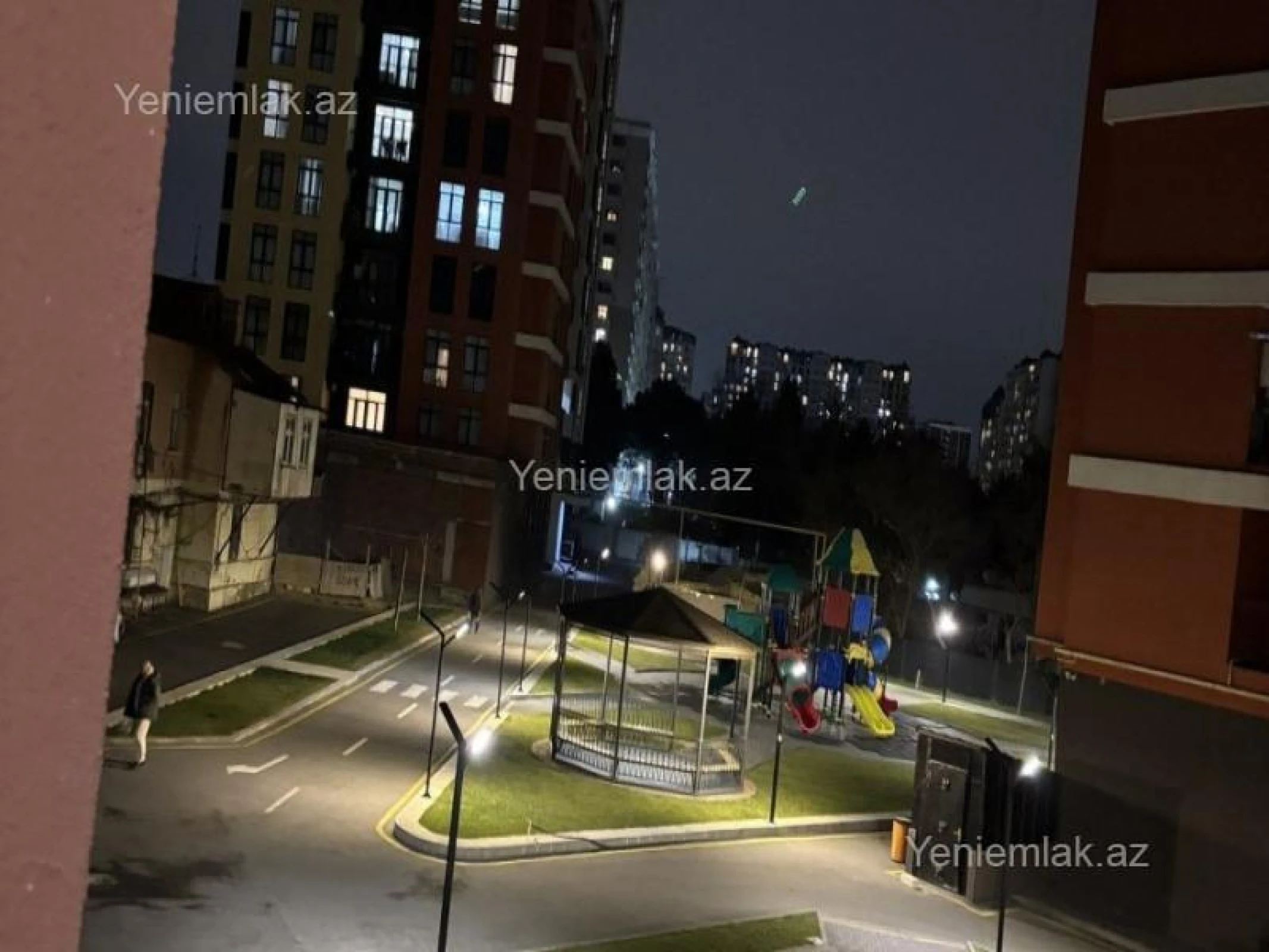 Satılır 3 otaqlı yeni tikili 118 m²