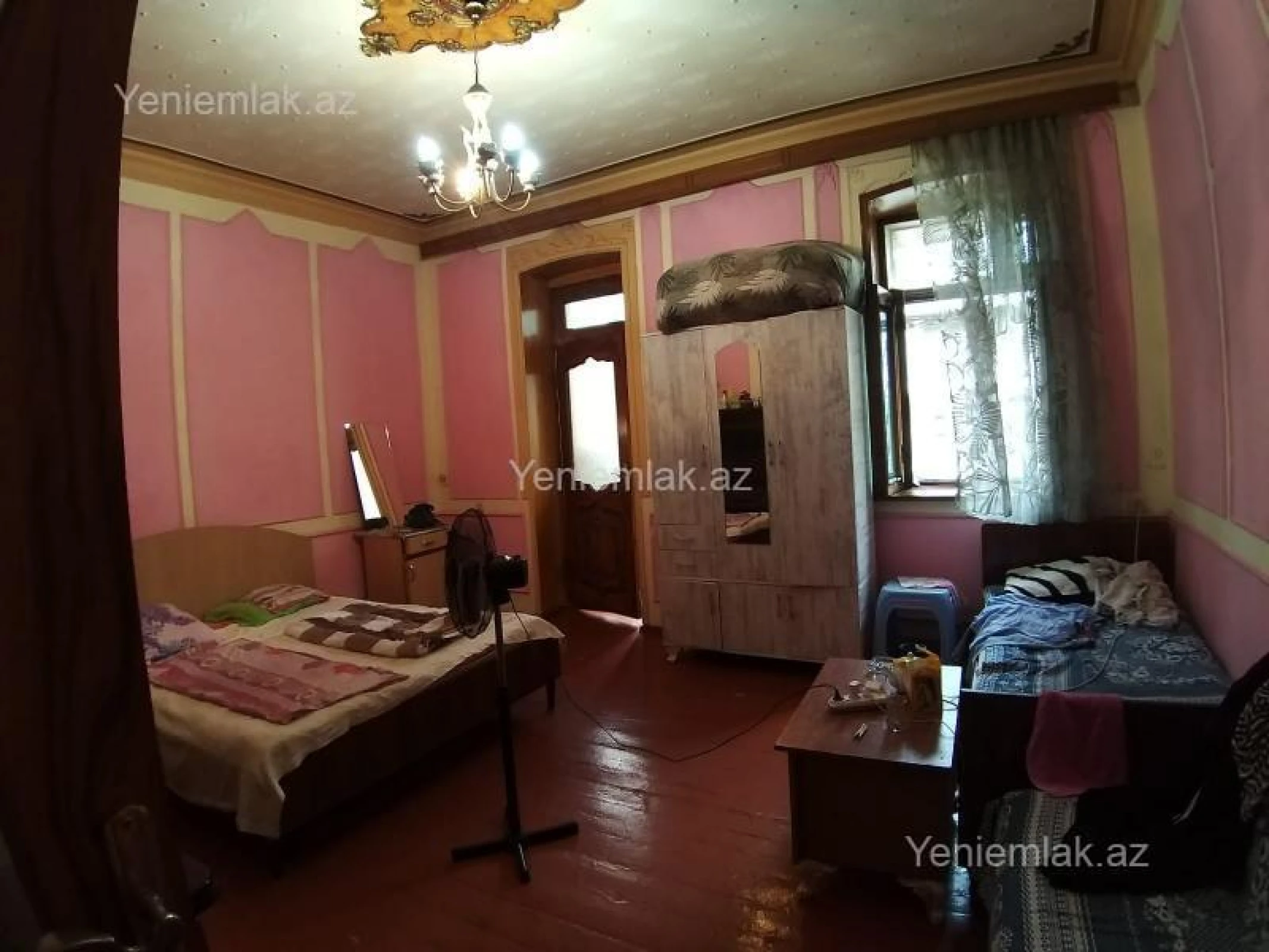 Satılır 3 otaqlı köhnə tikili 67 m²