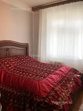 Satılır 2 otaqlı köhnə tikili 60 m²
