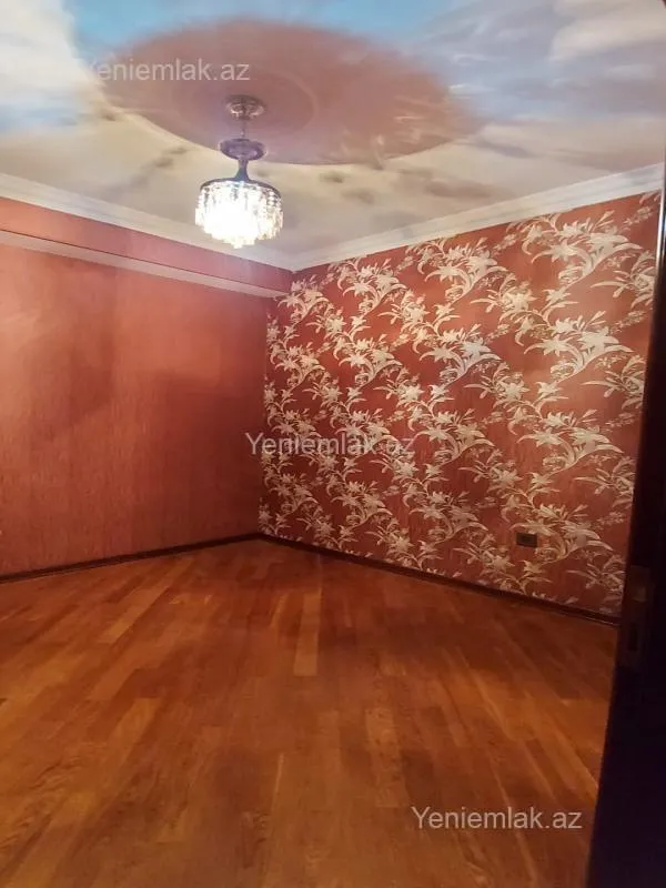 Satılır 2 otaqlı yeni tikili 60 m²