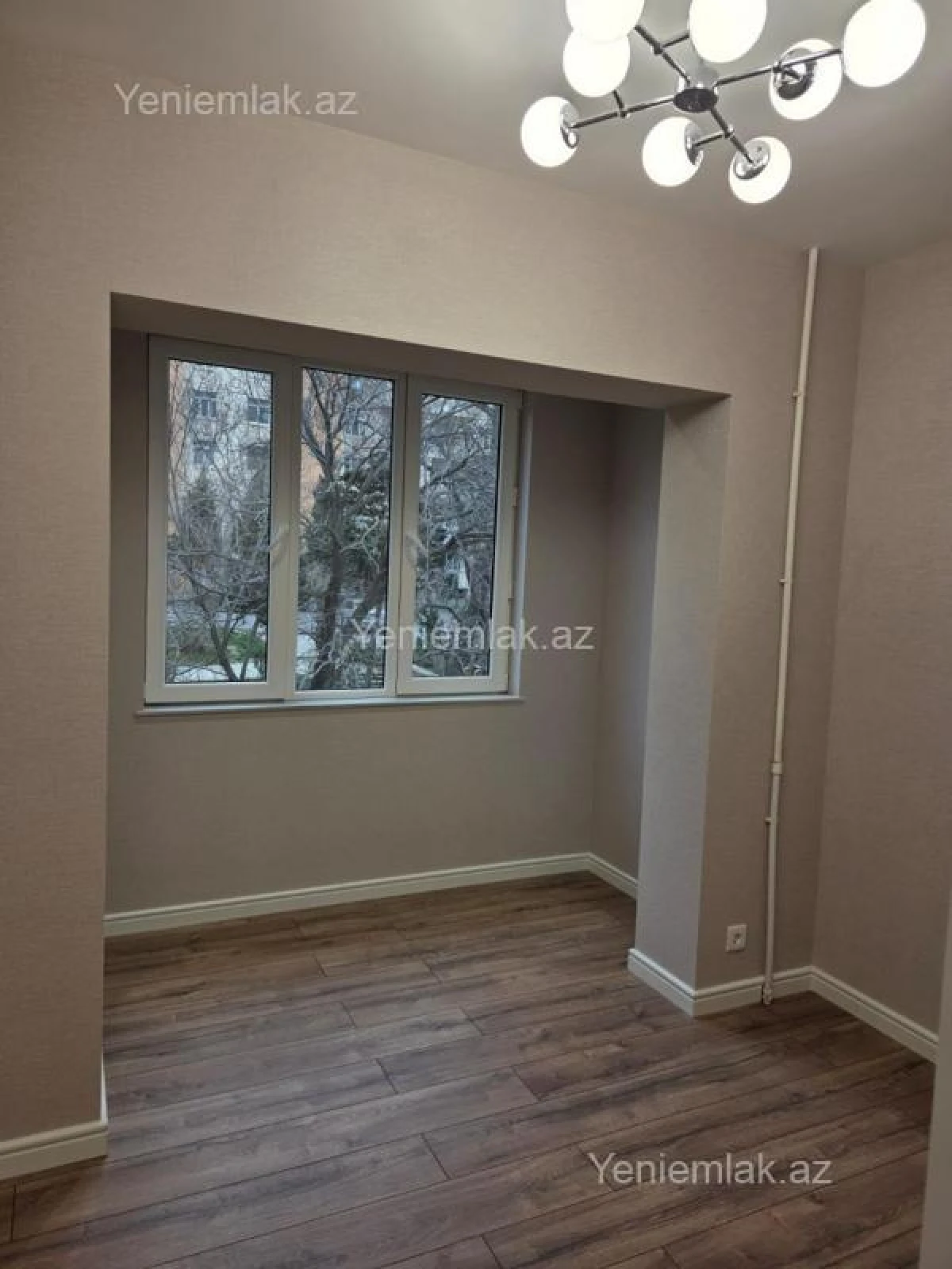 Satılır 2 otaqlı köhnə tikili 45 m²