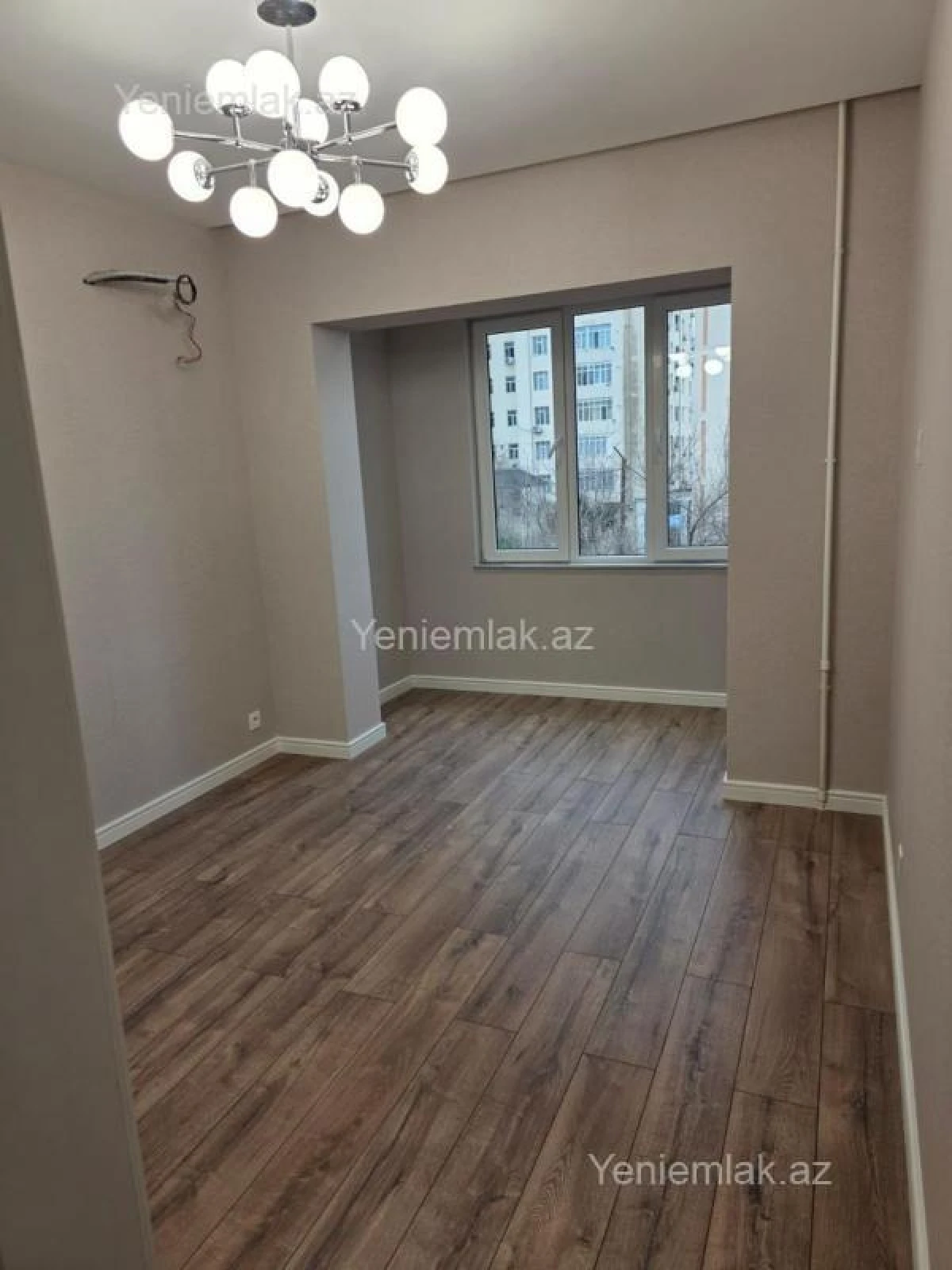 Satılır 2 otaqlı köhnə tikili 45 m²