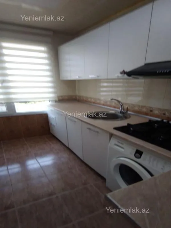 Satılır 3 otaqlı köhnə tikili 78 m²