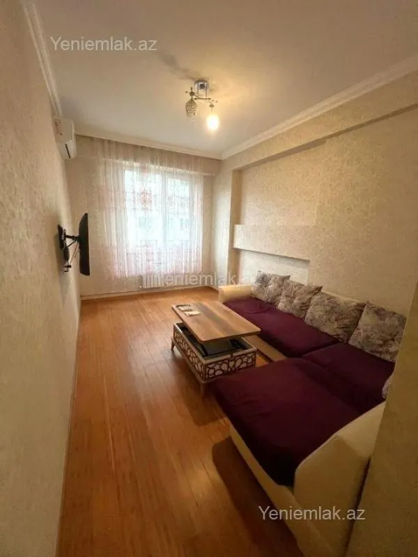 Satılır 2 otaqlı yeni tikili 50 m²