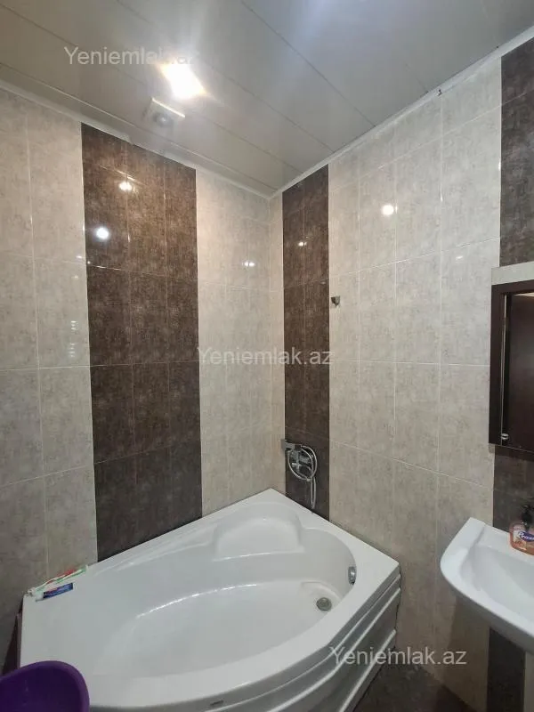 Satılır 2 otaqlı yeni tikili 91 m²