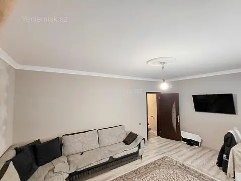 Satılır 2 otaqlı köhnə tikili 58 m²