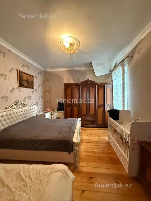 Satılır 3 otaqlı həyət evi 100 m²