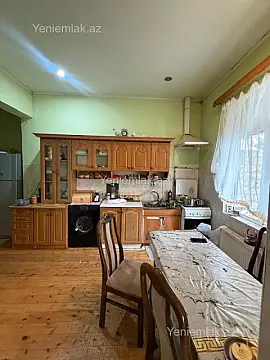 Satılır 3 otaqlı həyət evi 100 m²