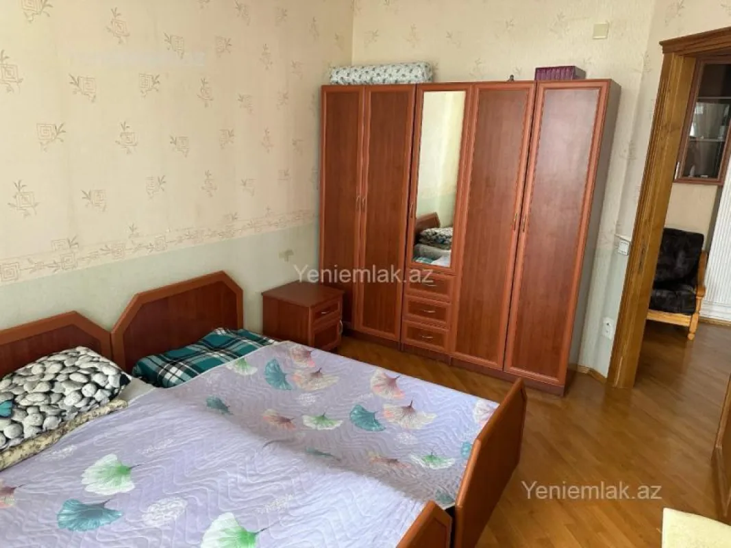 Satılır 3 otaqlı yeni tikili 127 m²