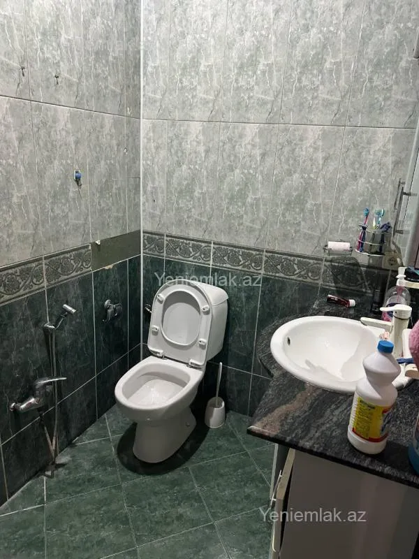 Satılır 3 otaqlı yeni tikili 127 m²