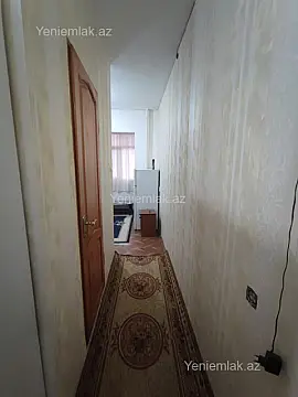 Satılır 1 otaqlı köhnə tikili 32 m²
