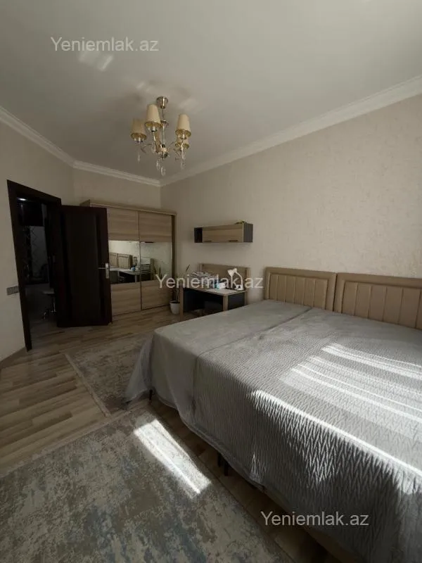 Satılır 3 otaqlı yeni tikili 110 m²