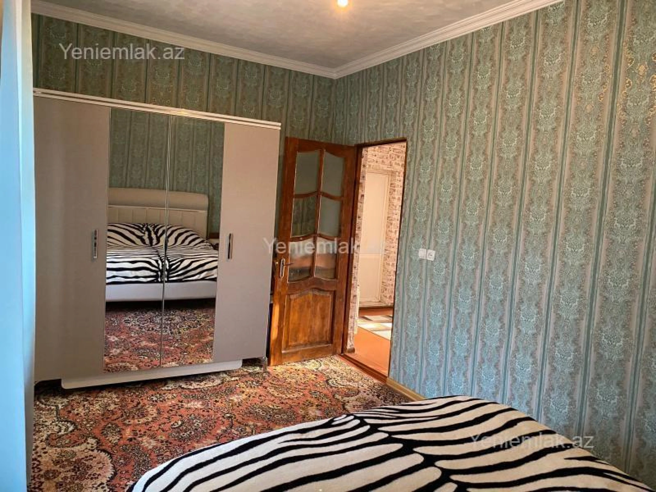 Satılır 6 otaqlı həyət evi 171 m²