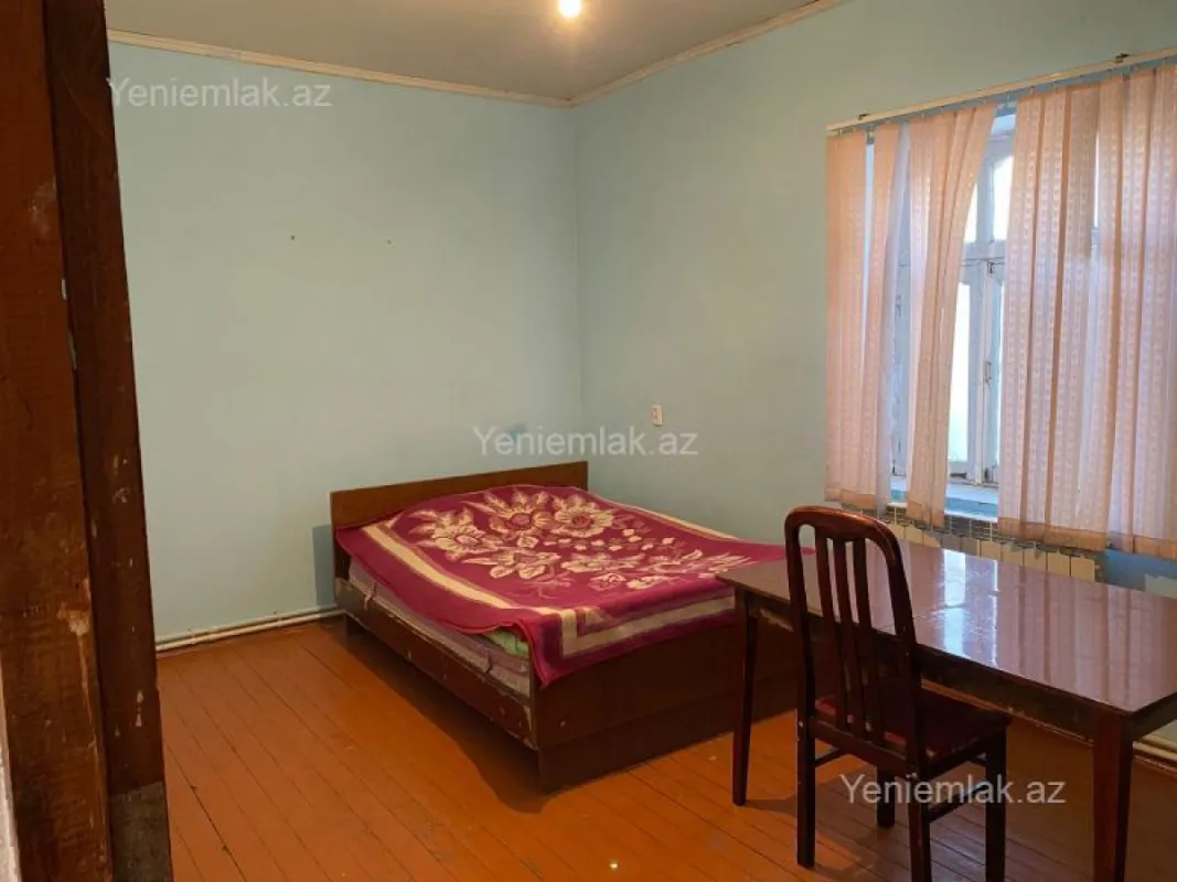 Satılır 6 otaqlı həyət evi 171 m²