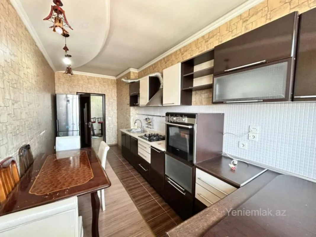Satılır 2 otaqlı yeni tikili 90 m²