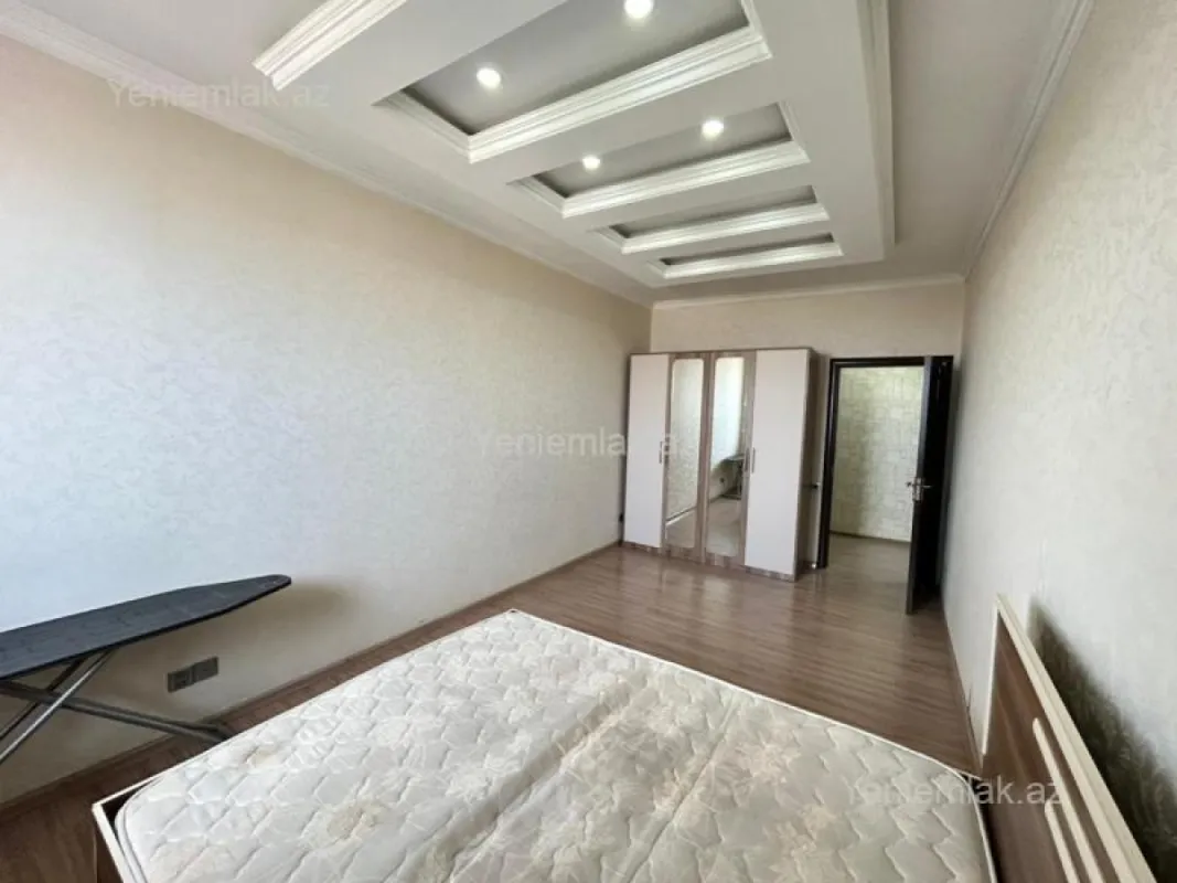 Satılır 2 otaqlı yeni tikili 90 m²