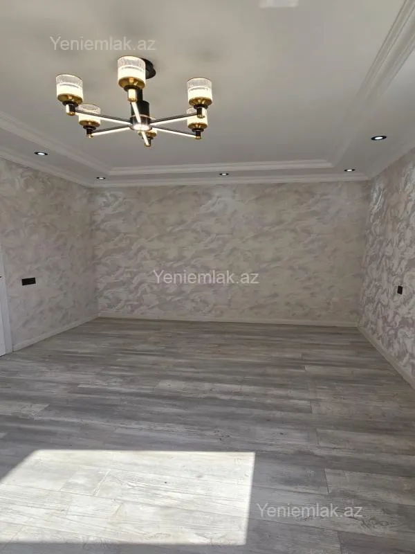 Satılır 1 otaqlı köhnə tikili 35 m²