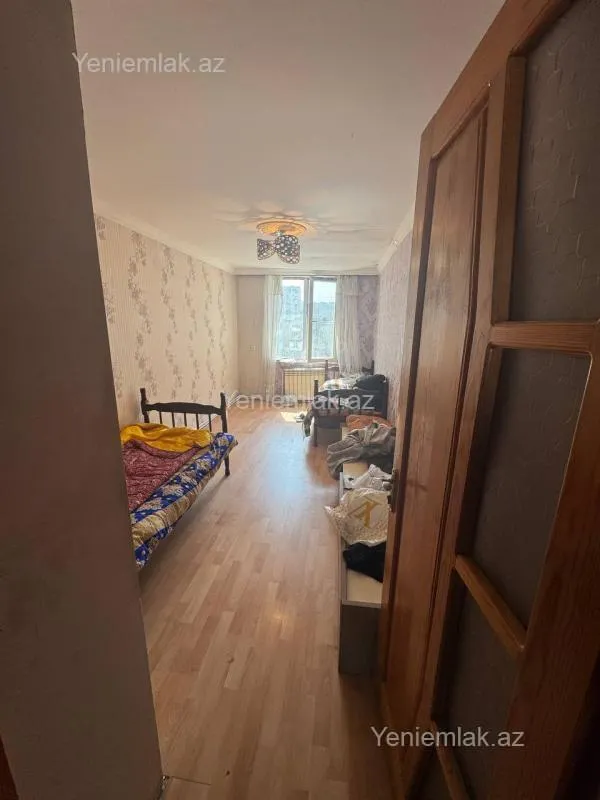 Satılır 3 otaqlı köhnə tikili 60 m²