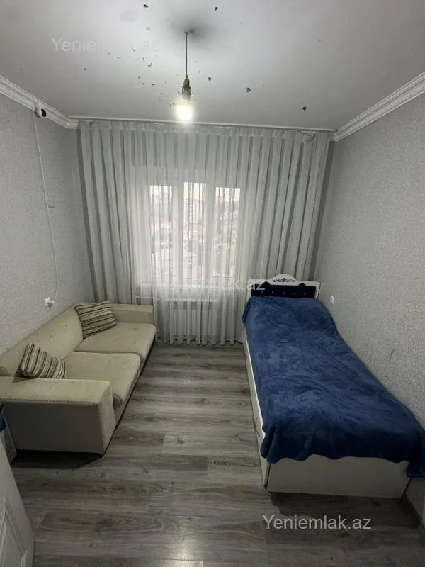 Satılır 4 otaqlı köhnə tikili 80 m²