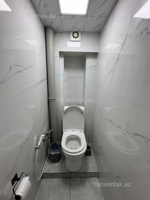 Satılır 4 otaqlı köhnə tikili 80 m²