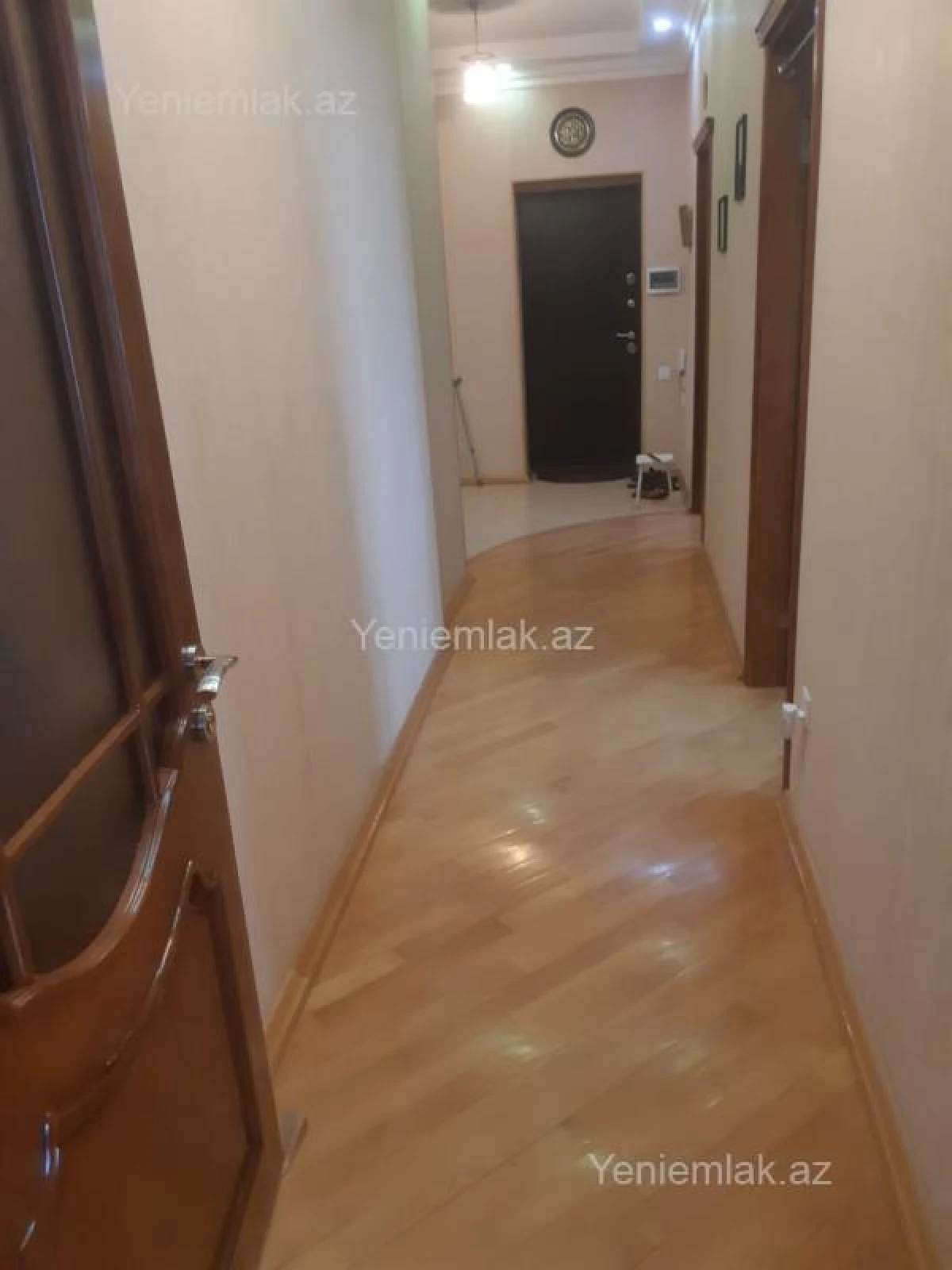 Satılır 2 otaqlı yeni tikili 88 m²