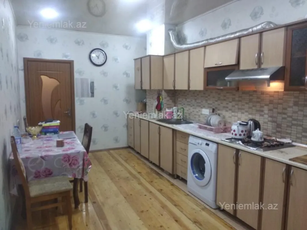 Satılır 2 otaqlı yeni tikili 86 m²