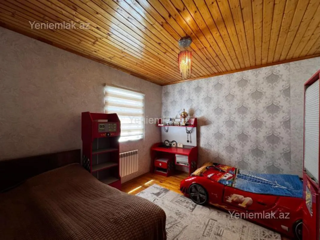 Satılır 4 otaqlı həyət evi 100 m²