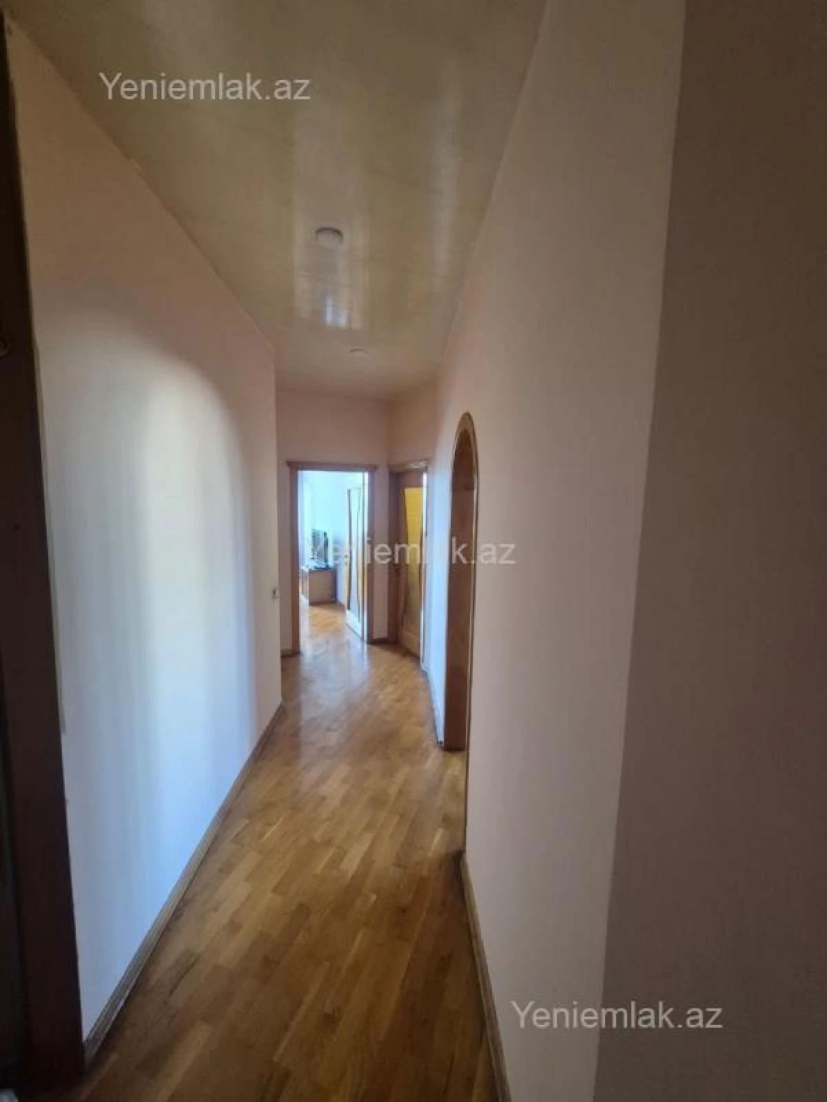 Satılır 3 otaqlı yeni tikili 95 m²