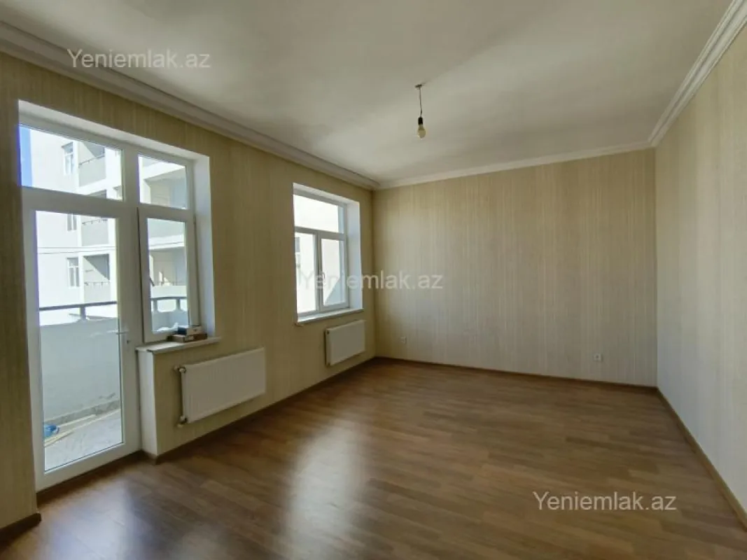 Satılır 4 otaqlı yeni tikili 115 m²