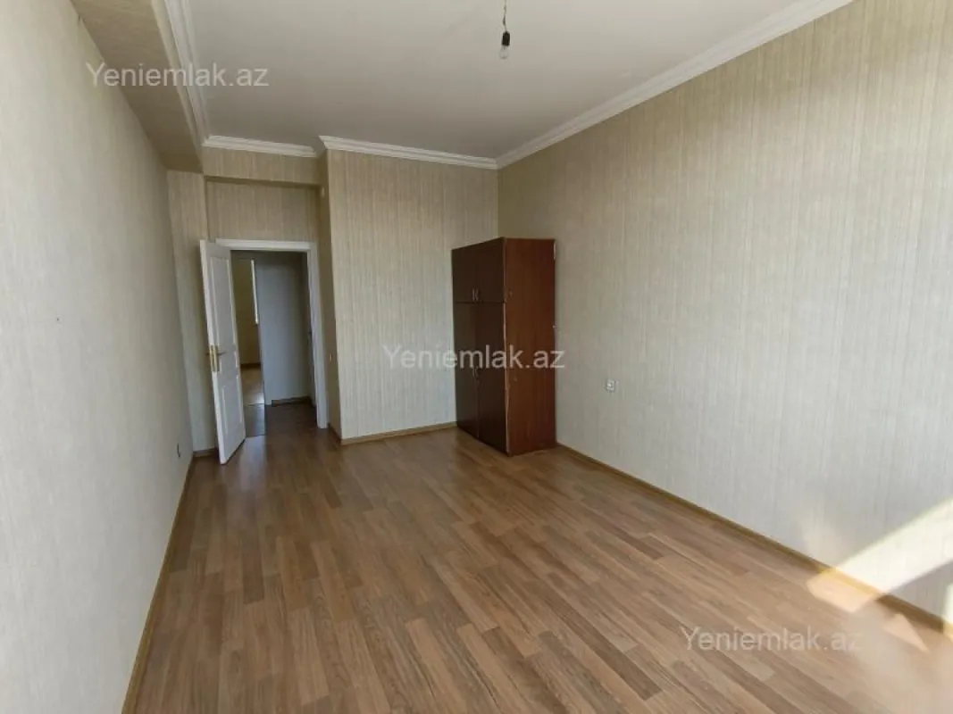 Satılır 4 otaqlı yeni tikili 115 m²