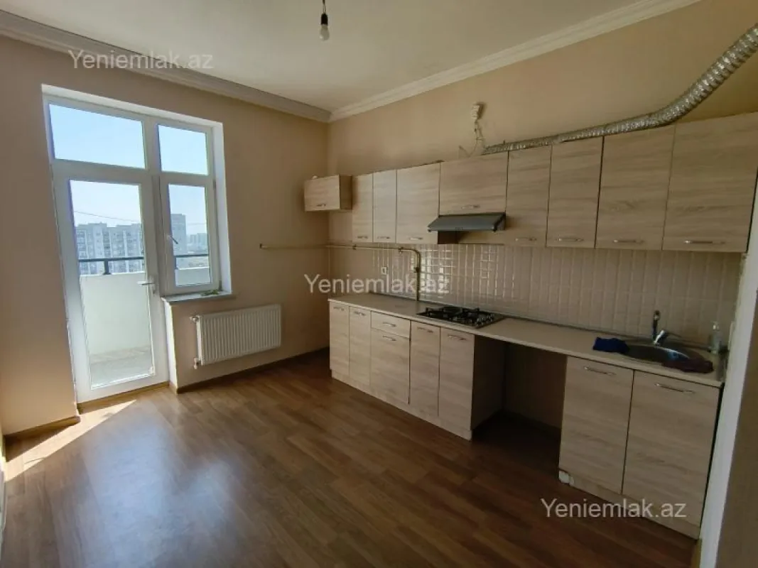 Satılır 4 otaqlı yeni tikili 115 m²
