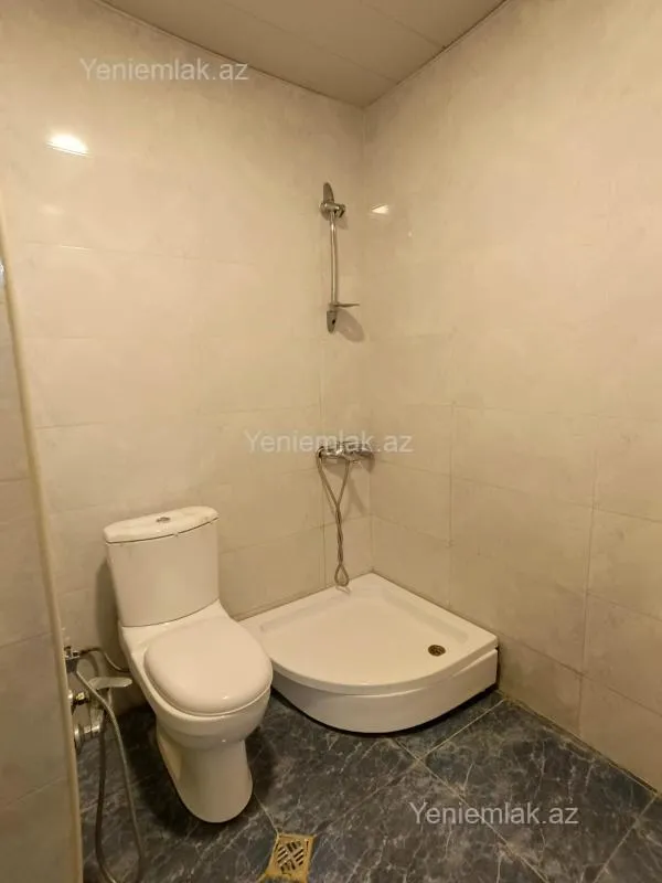Satılır 4 otaqlı yeni tikili 115 m²