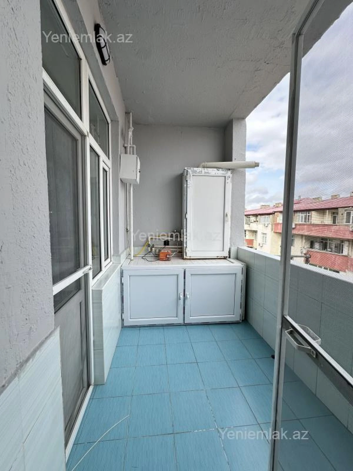 Satılır 2 otaqlı yeni tikili 94 m²