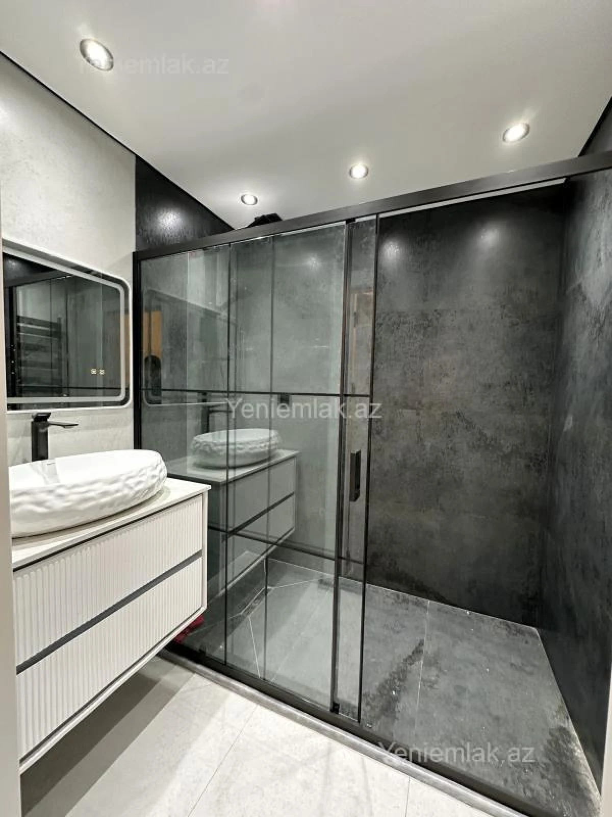 Satılır 2 otaqlı yeni tikili 94 m²