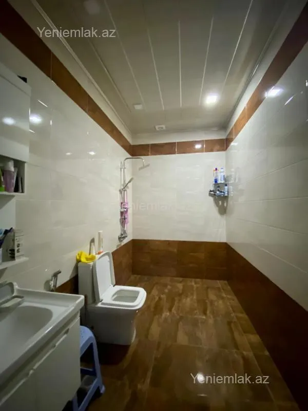 Satılır 2 otaqlı yeni tikili 100 m²