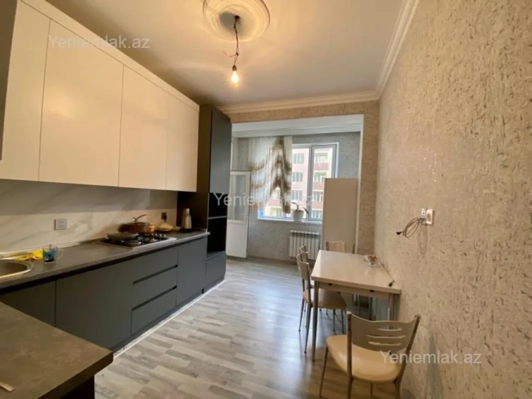 Satılır 2 otaqlı yeni tikili 100 m²