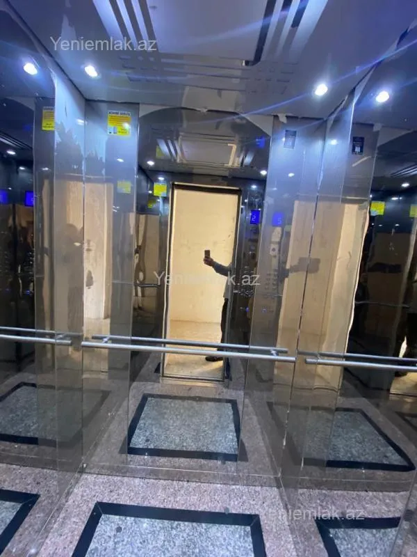 Satılır 2 otaqlı yeni tikili 100 m²