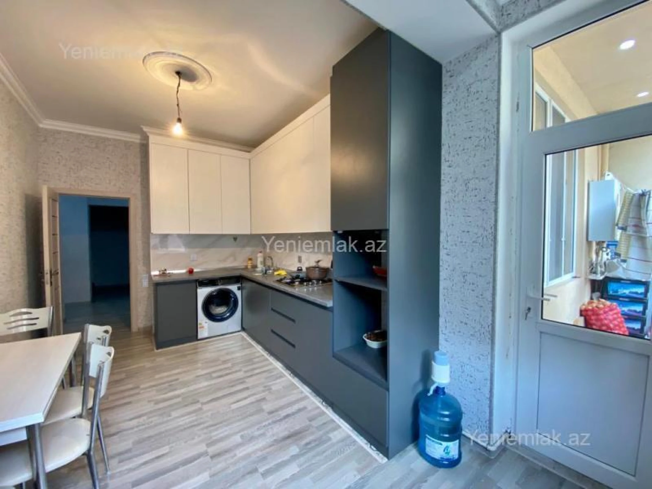 Satılır 2 otaqlı yeni tikili 100 m²